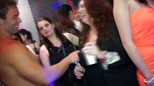 Nightclub sexparty voyeur fun with real teens